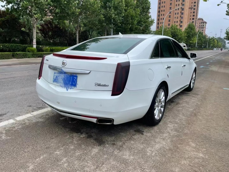 枣庄15年凯迪拉克XTS6
