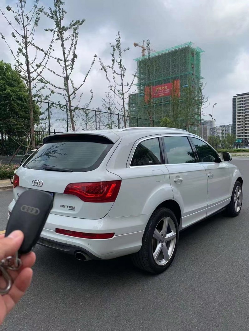 阜陽14年奧迪Q71
