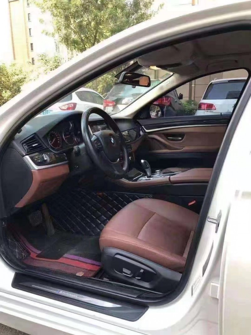 武汉17年宝马5系4