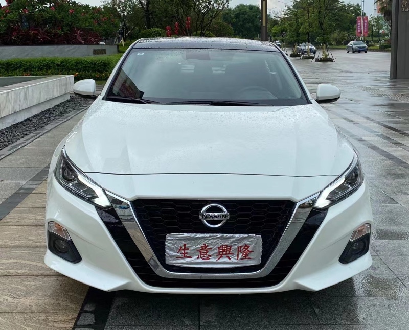 陽江21年日產天籟3