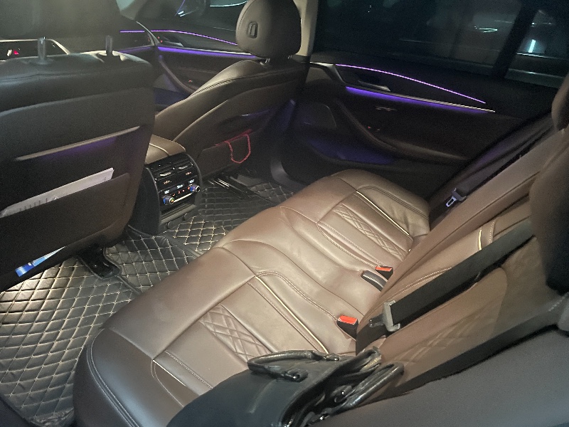 佛山19年宝马5系3