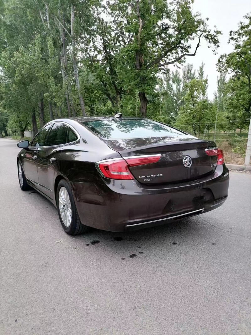 潍坊16年别克君越5