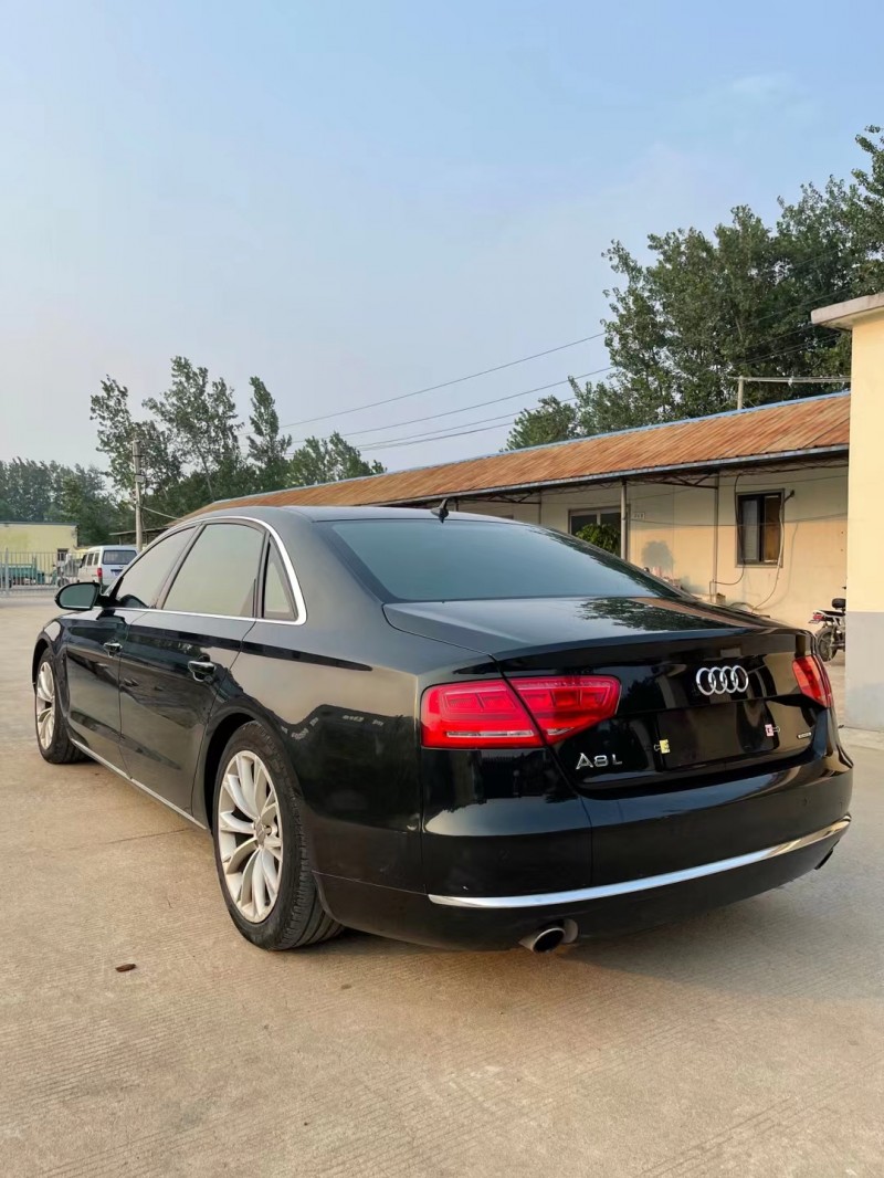 徐州12年奥迪A8L8
