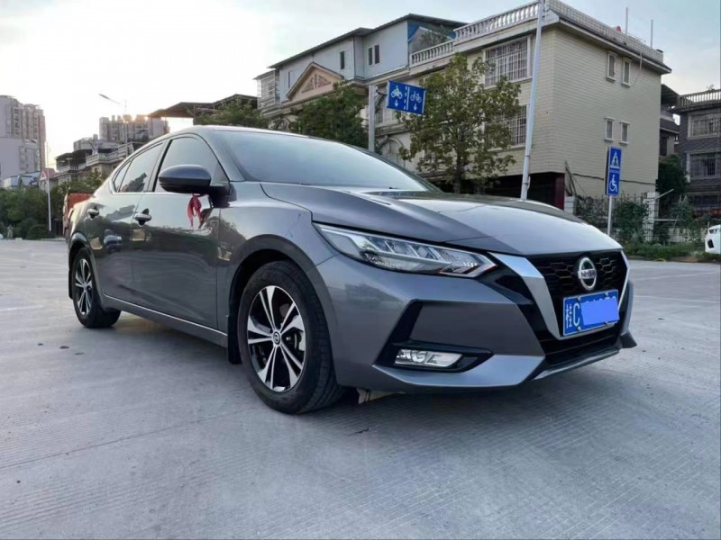 桂林20年日產軒逸6
