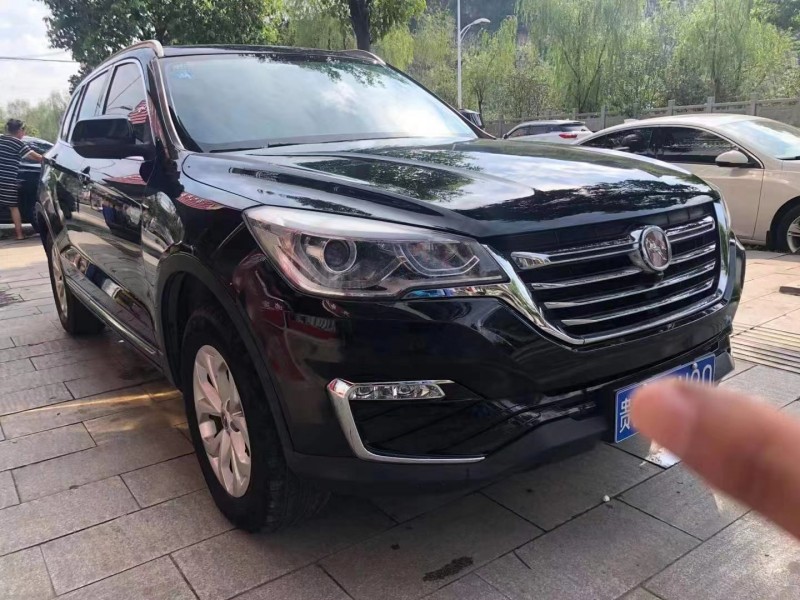 衡陽18年漢騰汽車X77
