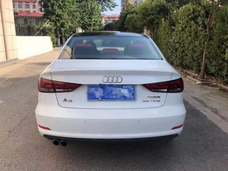 青岛16年奥迪A36