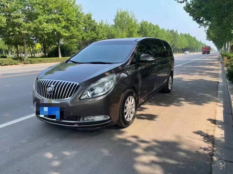 青岛12年别克GL83