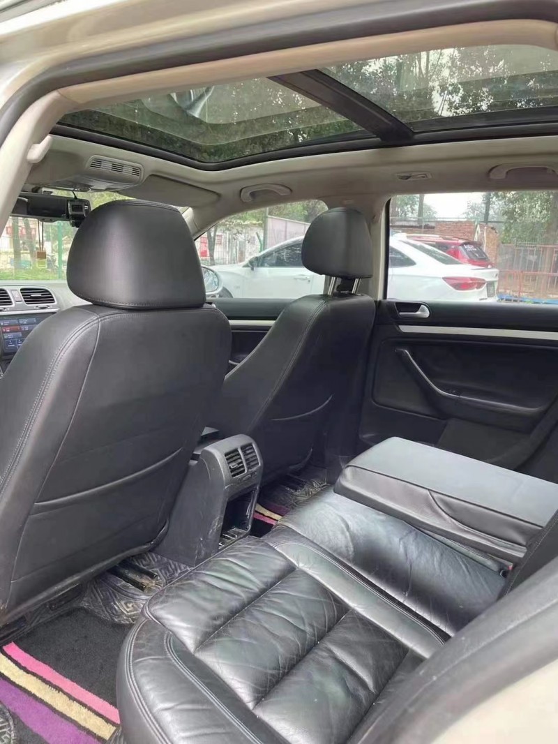 焦作12年大眾高爾夫5