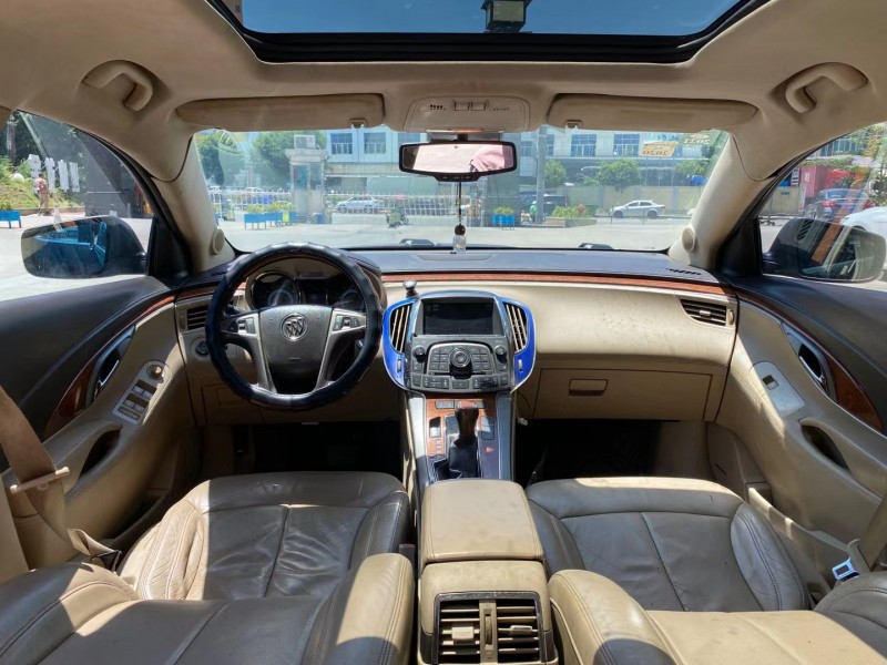 东莞11年别克君越6