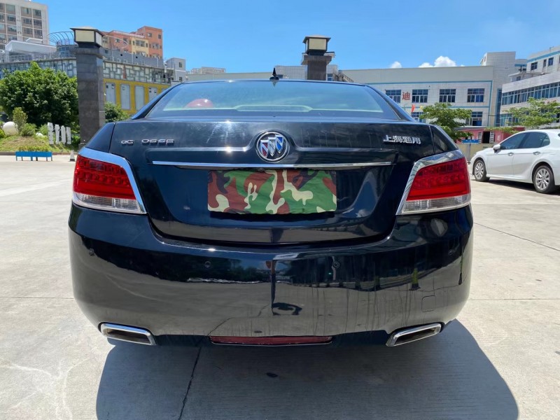 东莞11年别克君越9