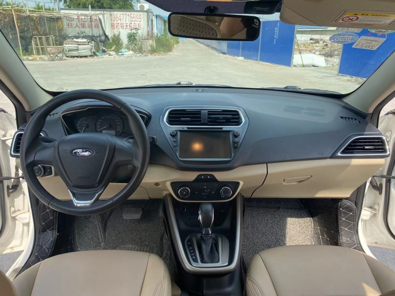 徐州17年福特福睿斯5