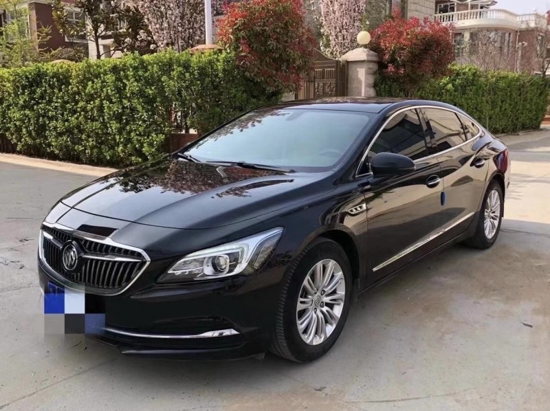 青岛17年别克君越3