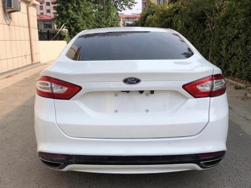 青岛16年福特蒙迪欧6