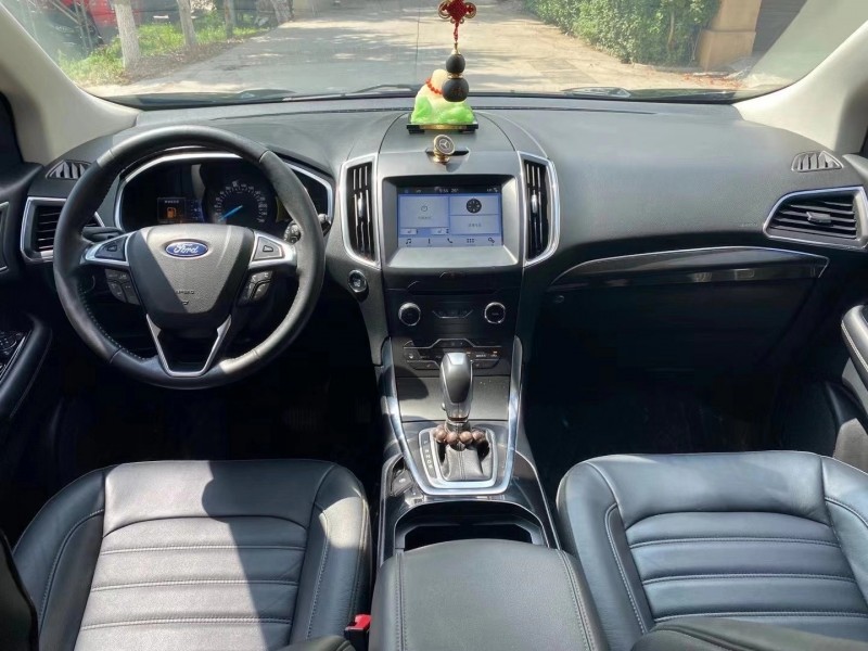 青岛17年福特锐界3