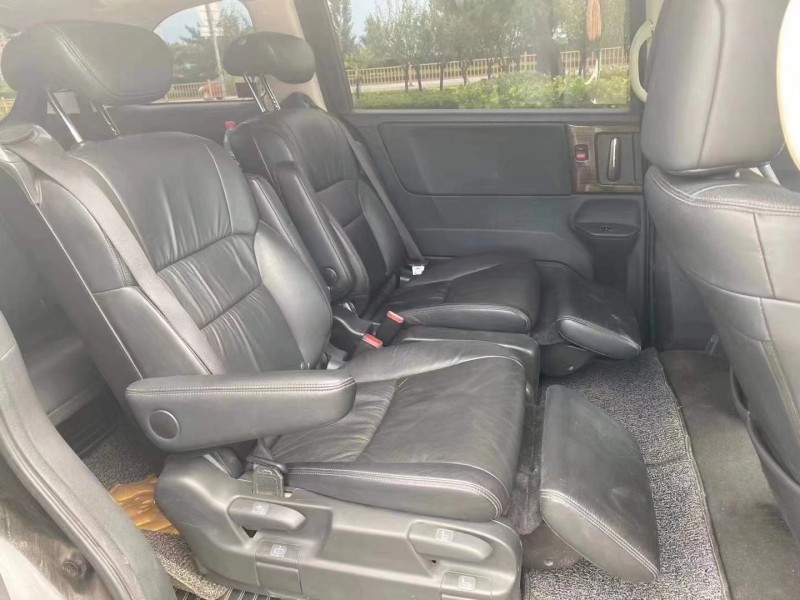 济宁17年本田奥德赛6