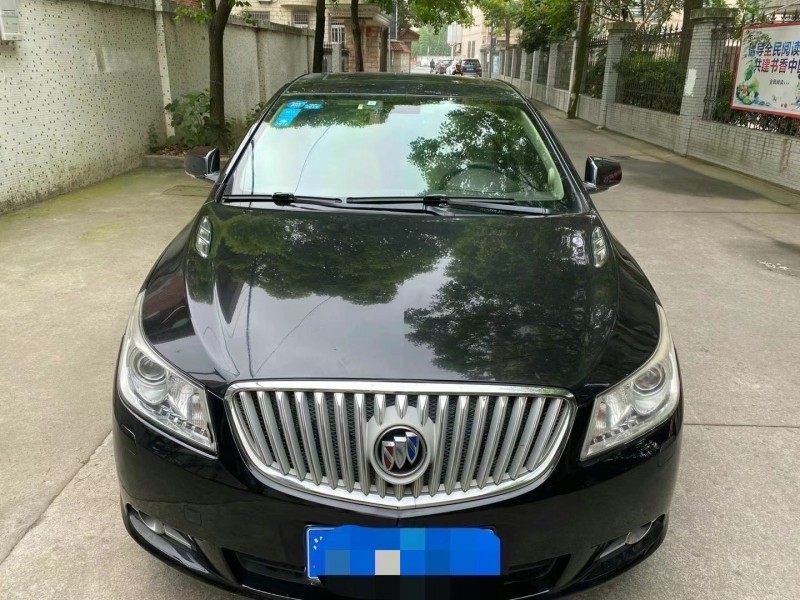 徐州12年别克君越1