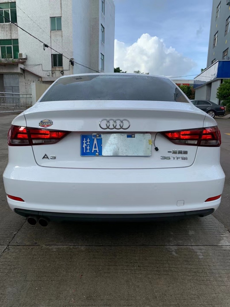 中山16年奥迪A36