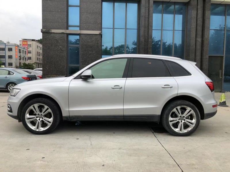 东莞14年奥迪Q55