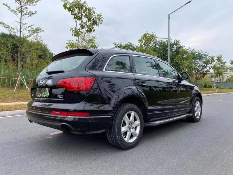 东莞11年奥迪Q73