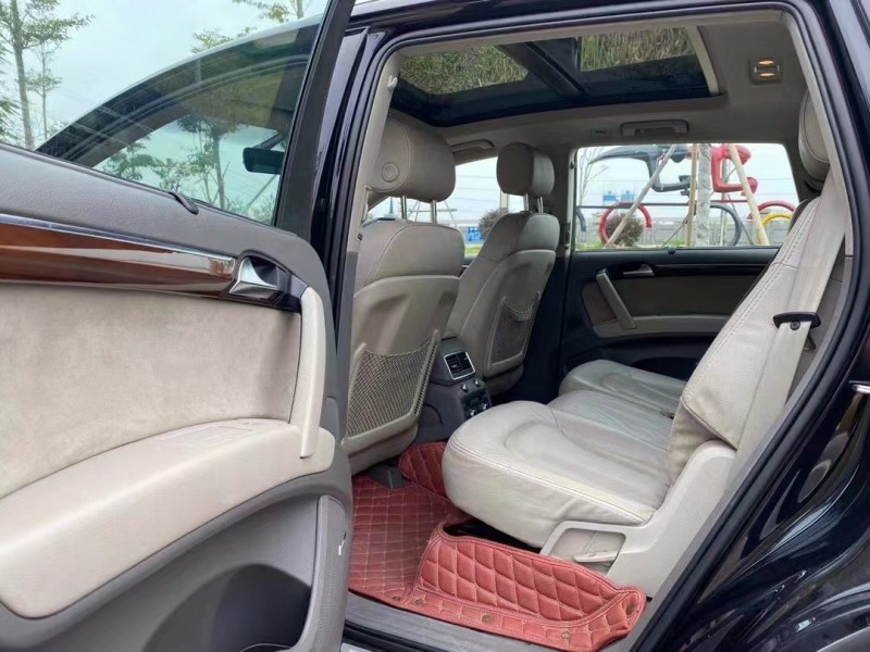 东莞11年奥迪Q71