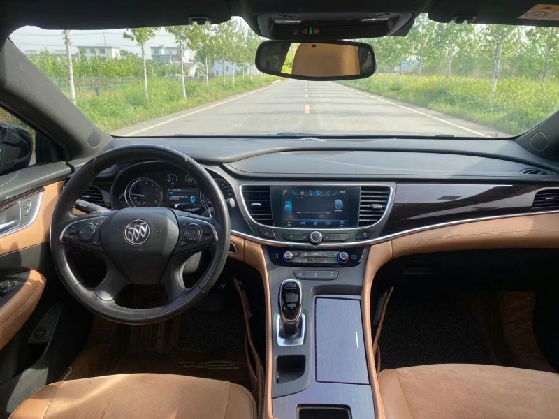 徐州18年别克君越5