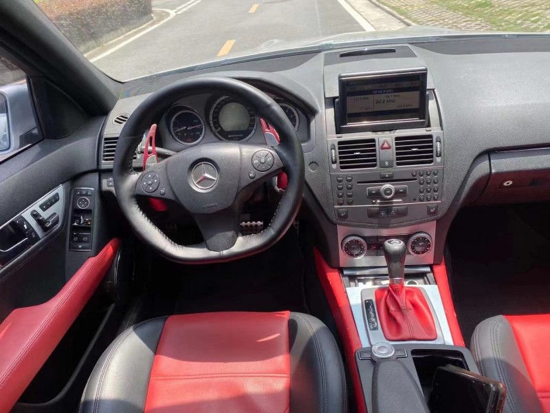 中山11年奔驰AMG C638