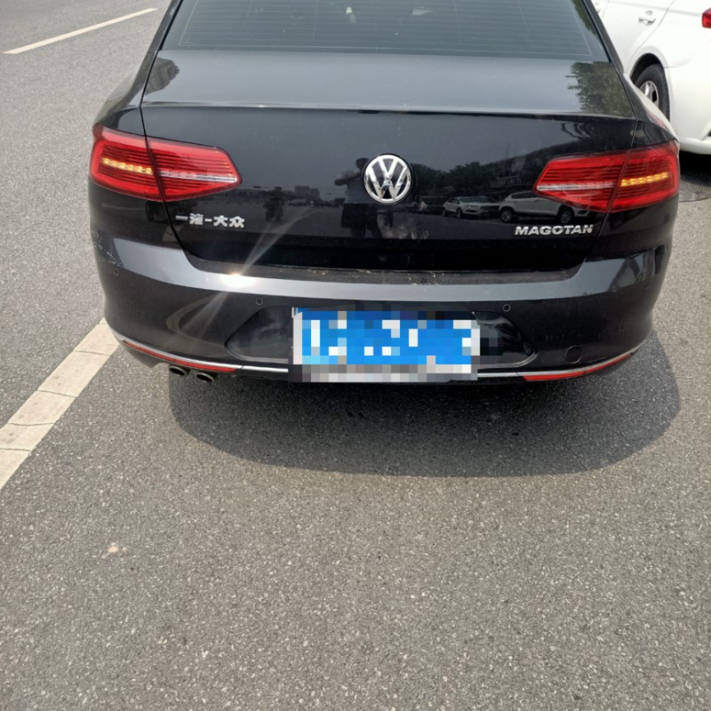 保定18年大众迈腾4