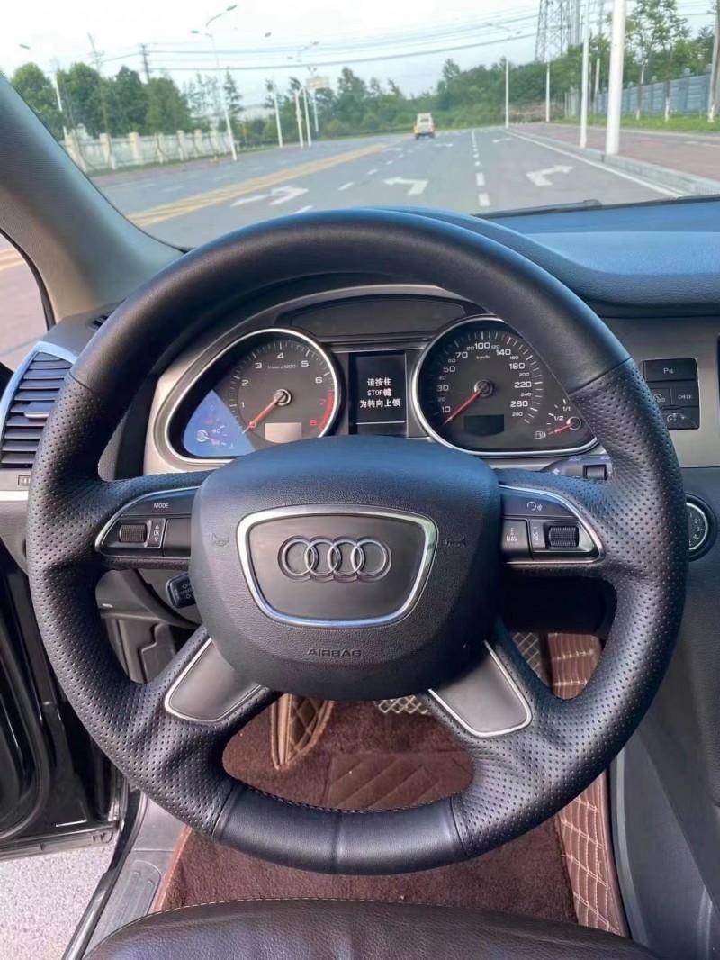 武汉12年奥迪Q72