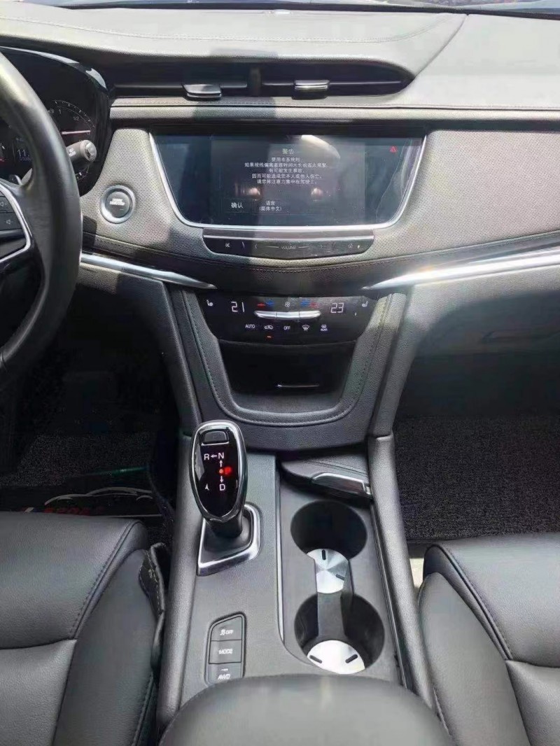 武汉18年凯迪拉克XT56