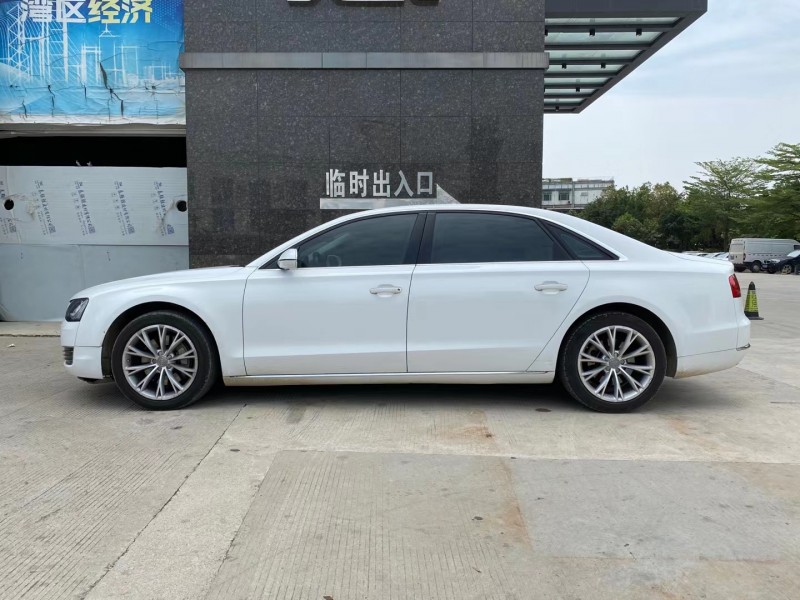 东莞14年奥迪A8L4