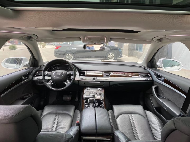 东莞14年奥迪A8L6