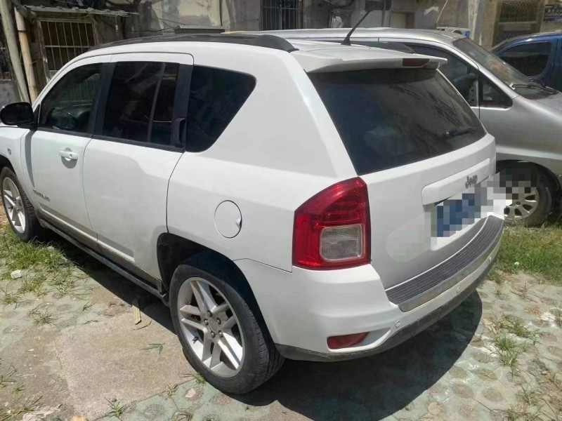 煙臺13年Jeep指南者6
