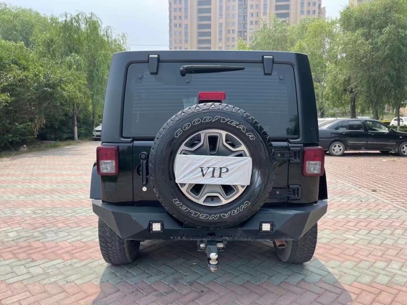 唐山18年Jeep牧馬人9
