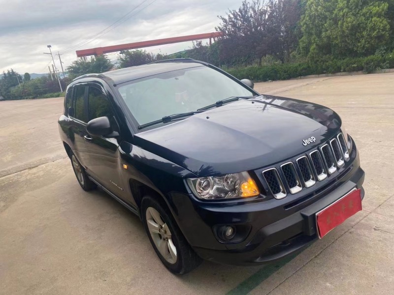煙臺13年Jeep指南者8