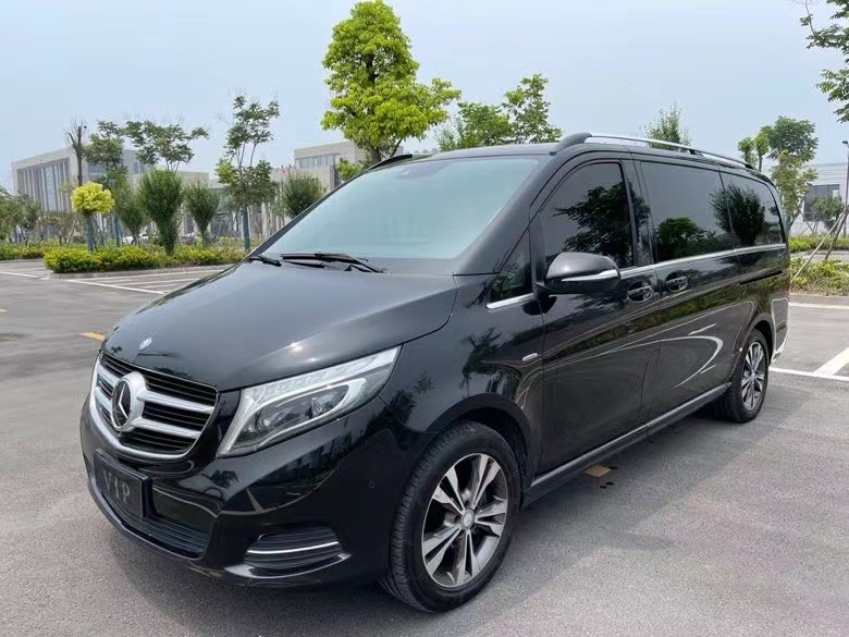 盐城17年奔驰V6