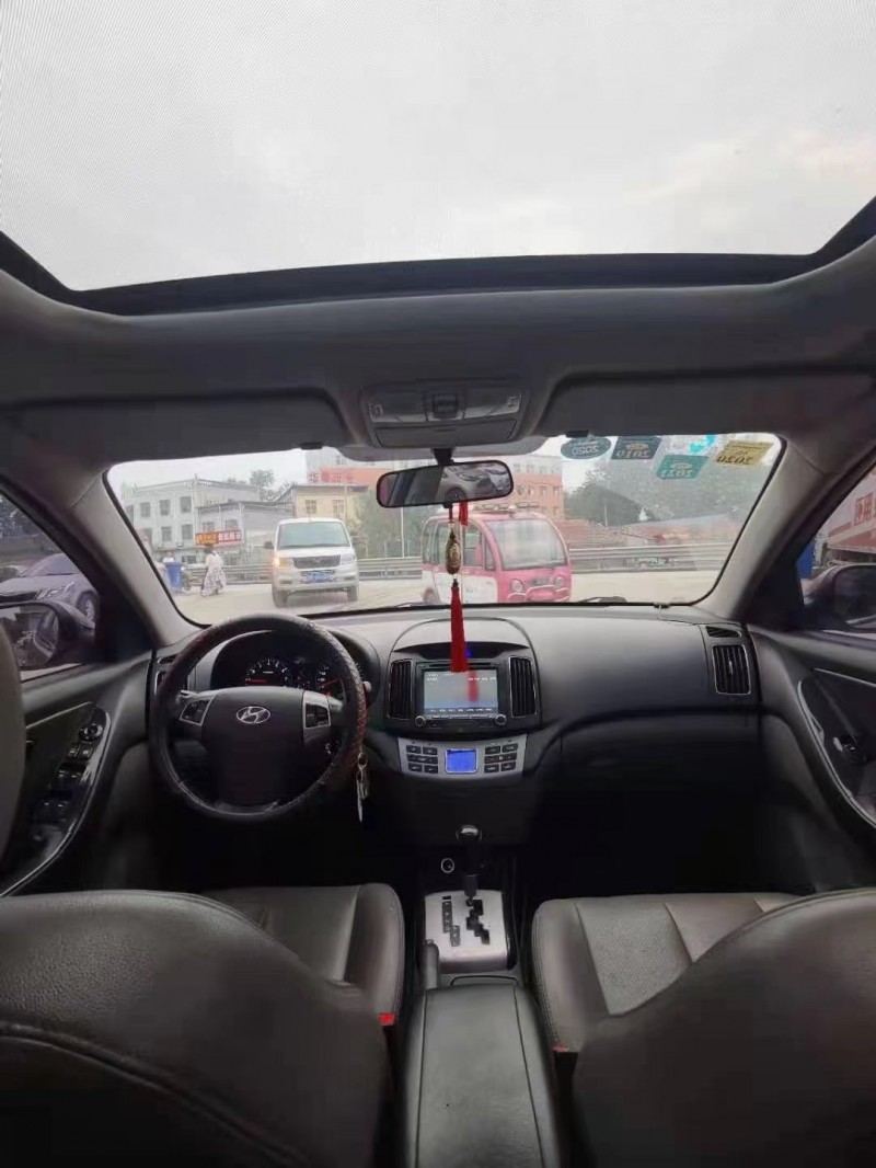 青岛13年现代悦动3