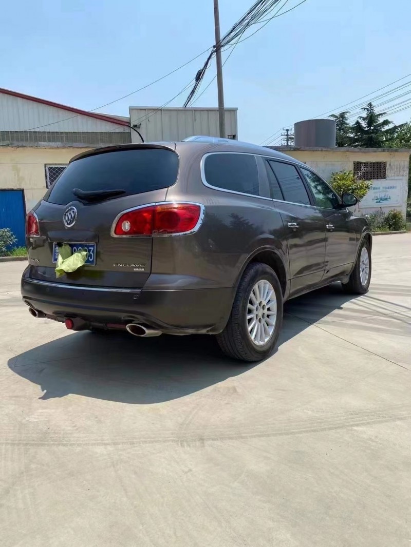 枣庄10年别克昂科雷2