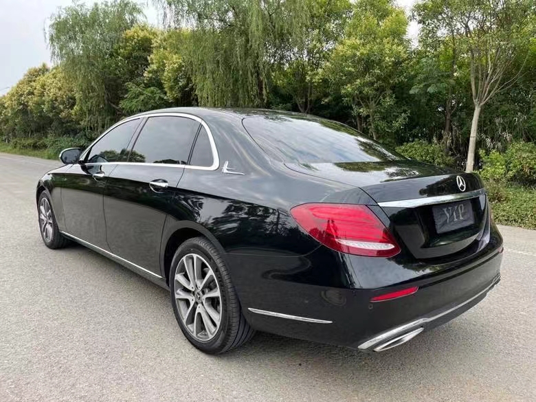 盐城19年奔驰E9