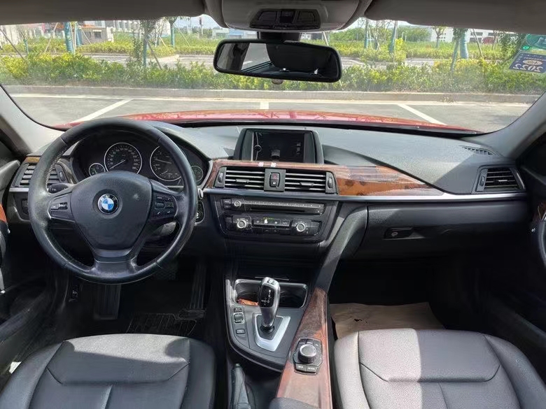 盐城12年宝马3系8