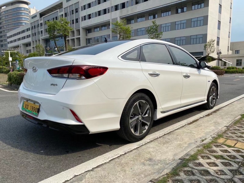 中山19年现代菲斯塔9