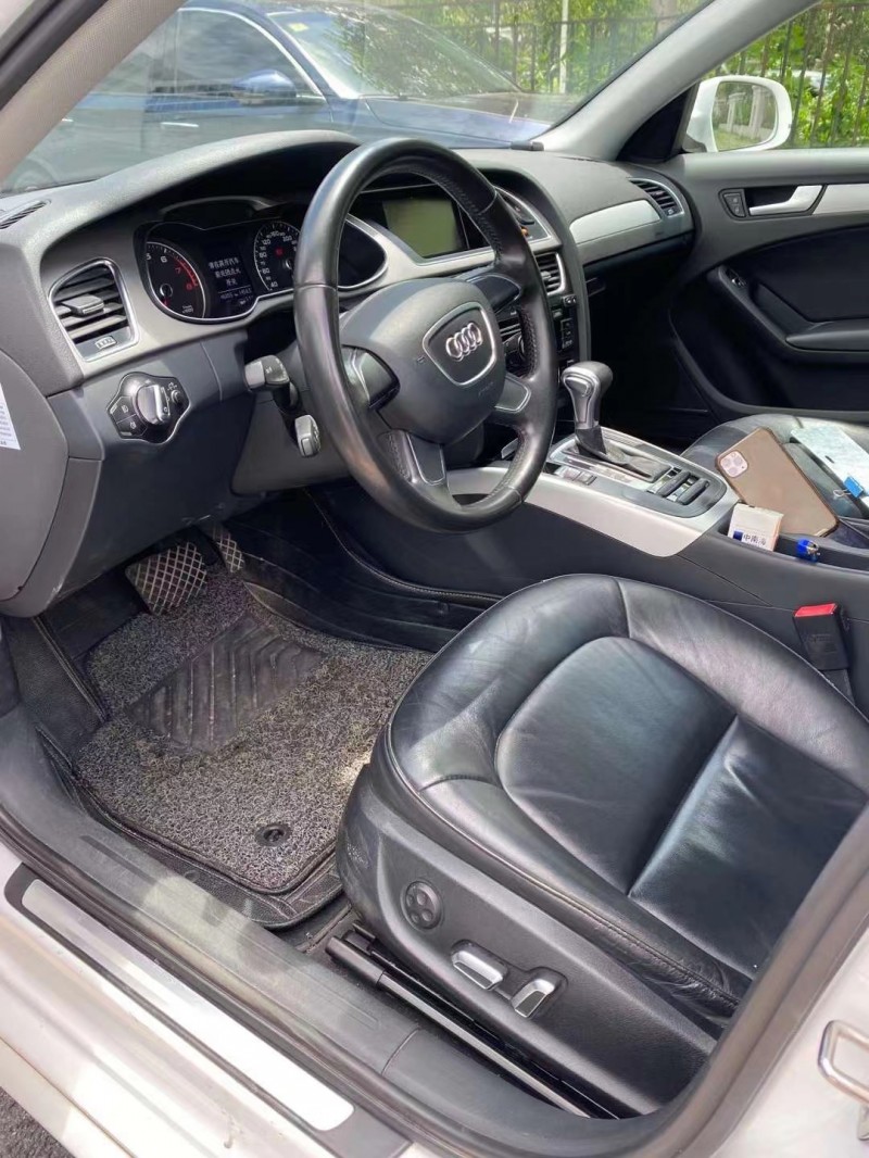 中山16年奥迪A4L5