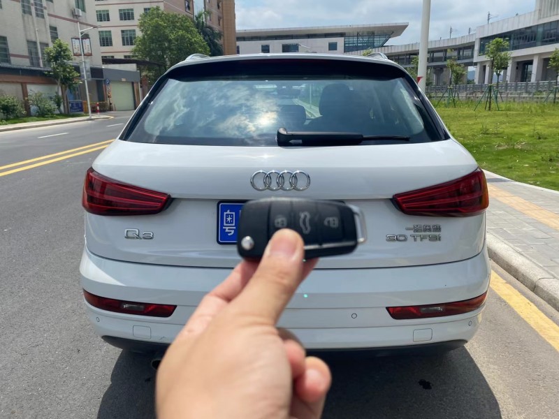 广州19年奥迪Q34