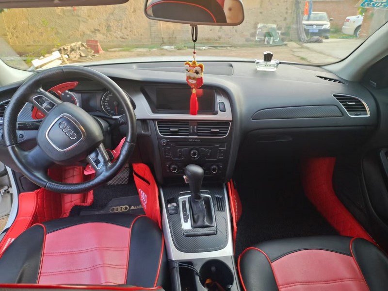 青岛11年奥迪A4L5