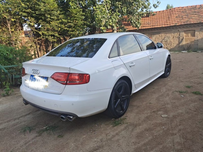 青岛11年奥迪A4L8