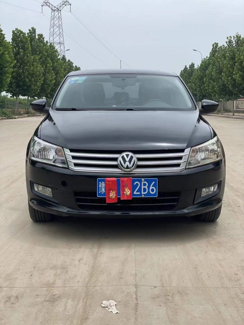 焦作15年大眾桑塔納9