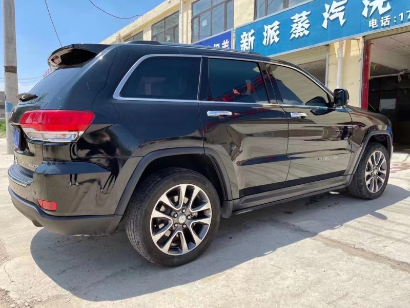 重慶19年Jeep大切諾基4