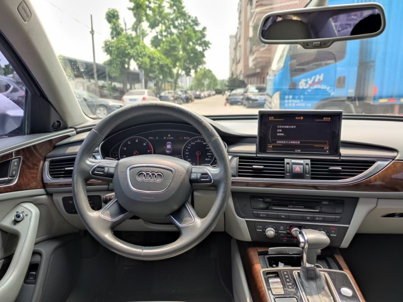 广州12年奥迪A6L8