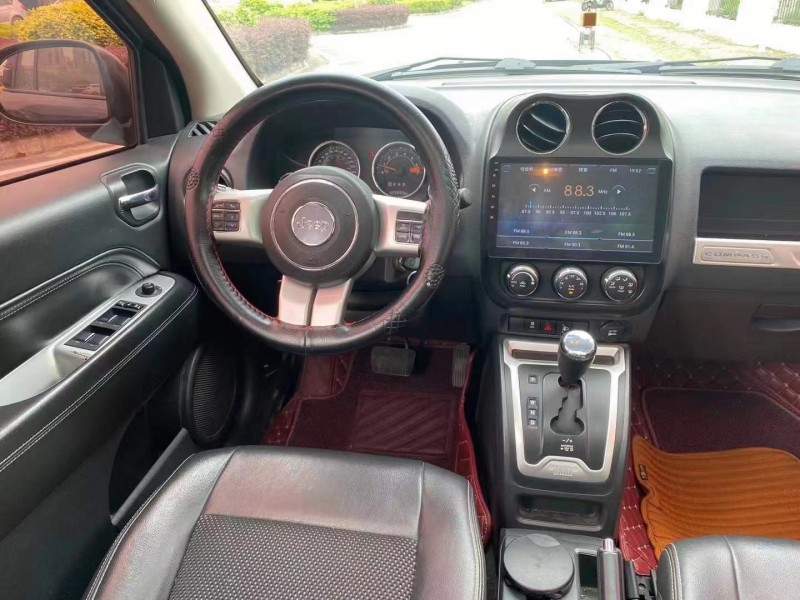 中山16年Jeep指南者5