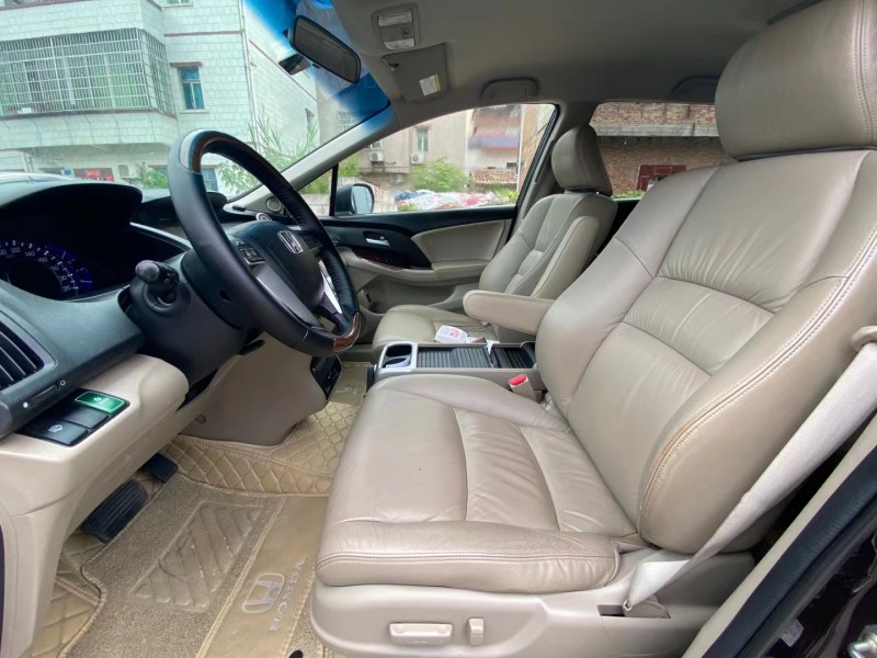 广州13年本田奥德赛8