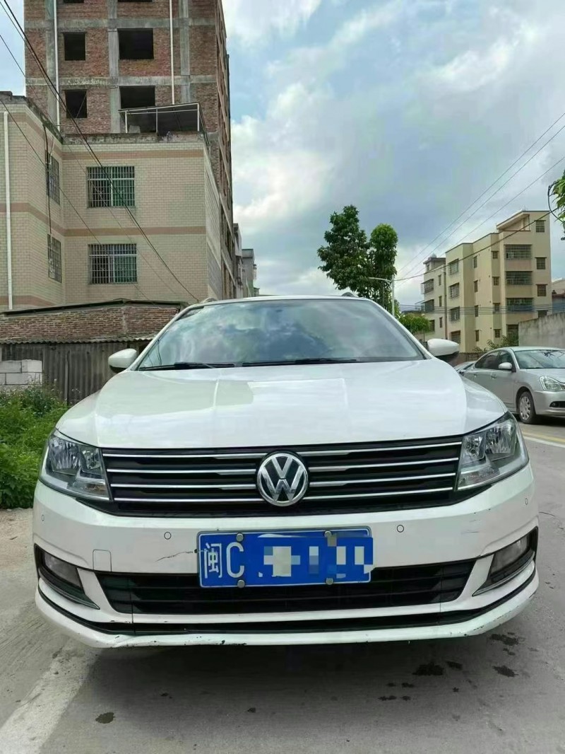 广州16年大众朗行1